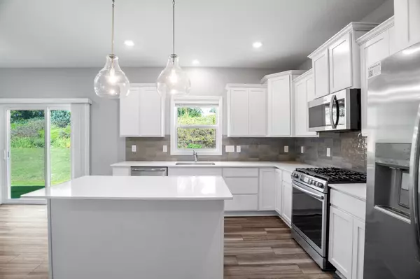 Rockford, MN 55373,8907 Foust LN