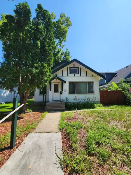 1332 Upton AVE N, Minneapolis, MN 55411