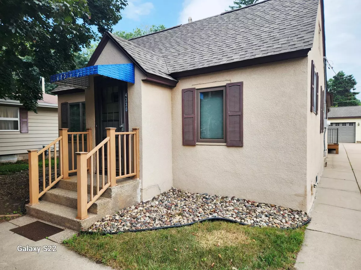 Goodview, MN 55987,4330 W 8th ST