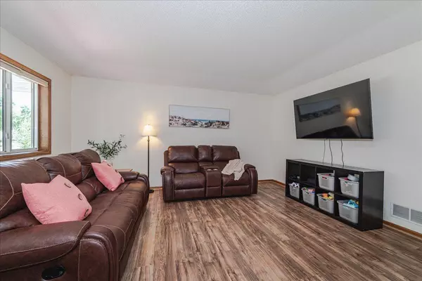 Farmington, MN 55024,905 Spruce ST