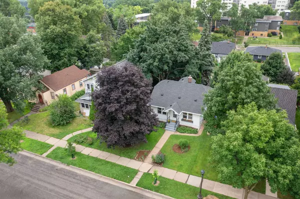 Saint Paul, MN 55105,1130 James AVE