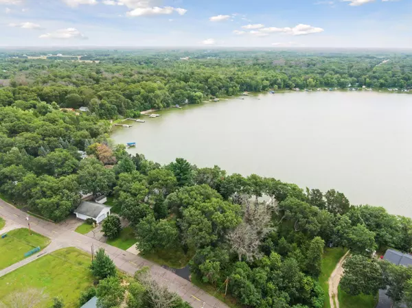 Clear Lake, MN 55319,11539 42nd ST SE