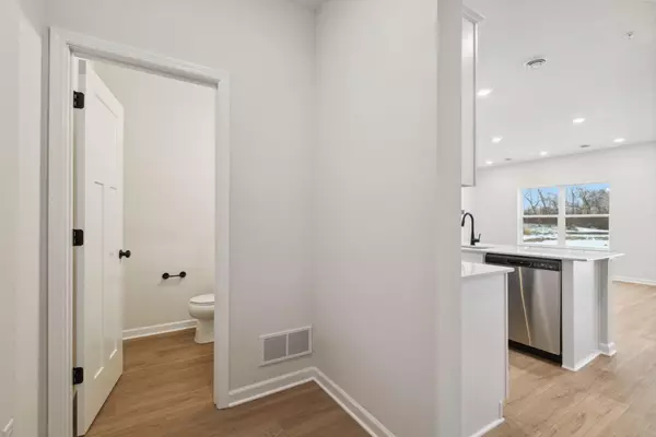 Rogers, MN 55374,23175 Creekview CT