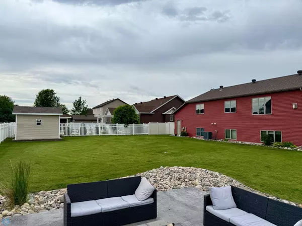 West Fargo, ND 58078,1809 Pentland ST
