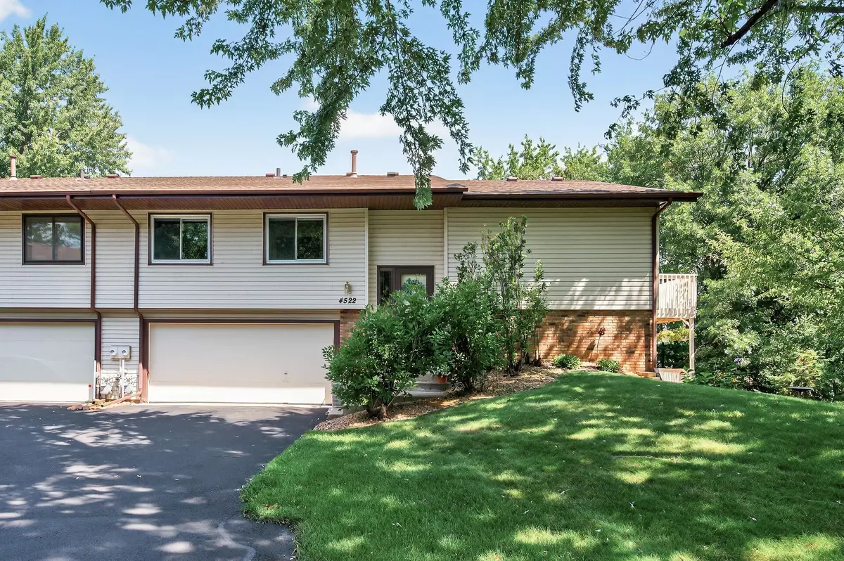 Shoreview, MN 55126,4522 Bridge CT