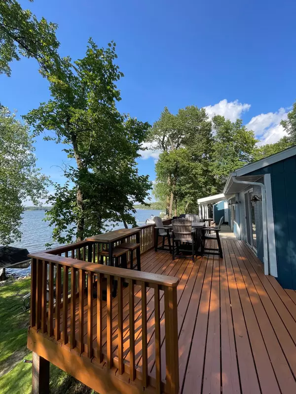 Long Beach, MN 56334,25106 Pelican Lake RD