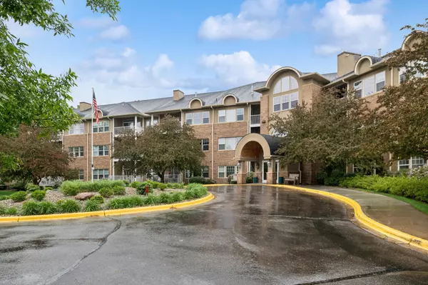 Brooklyn Park, MN 55443,3800 85th AVE N #312