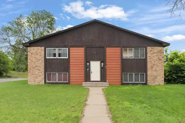 Anoka, MN 55303,2750 Euclid AVE