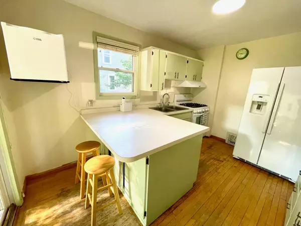 Menomonie, WI 54751,502 12th ST SE