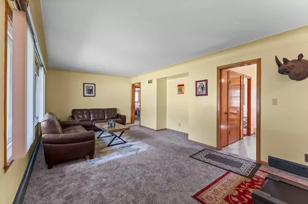 Brooklyn Center, MN 55430,5557 Logan AVE N