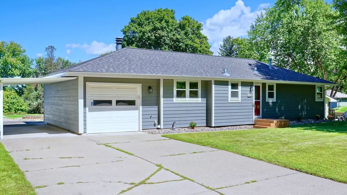 Red Wing, MN 55066,1634 Poplar DR