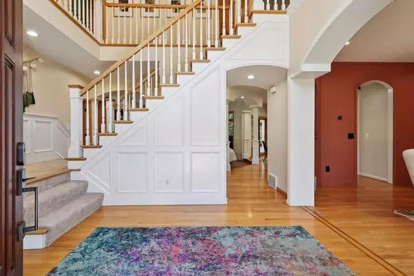 Burnsville, MN 55337,14709 White Oak DR