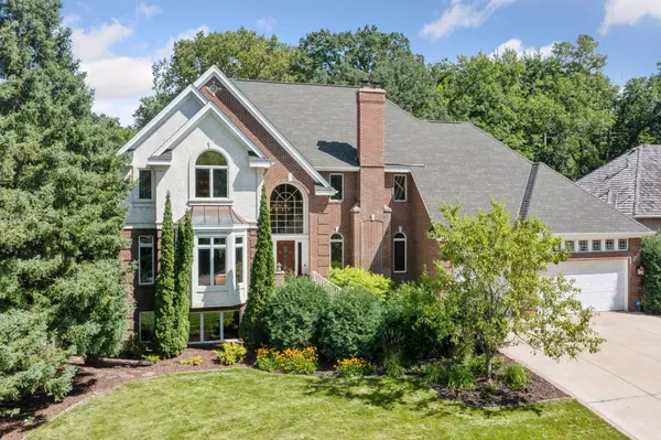 Burnsville, MN 55337,14709 White Oak DR