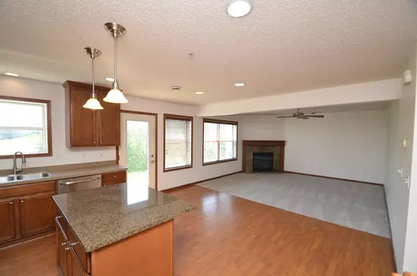 Plymouth, MN 55446,15661 60th AVE N