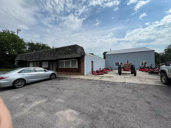 Cottage Grove, MN 55016,7471 Lamar AVE S