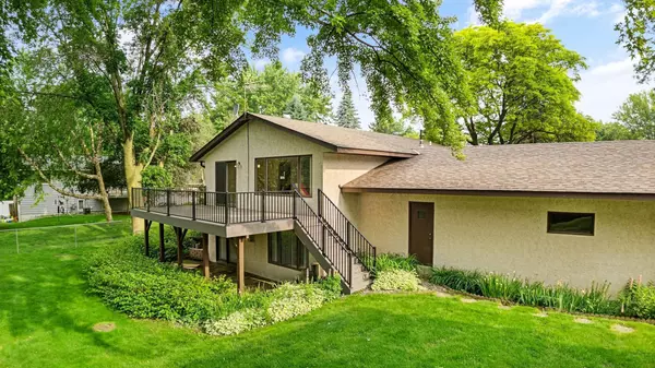 Greenfield, MN 55357,6665 71st LN