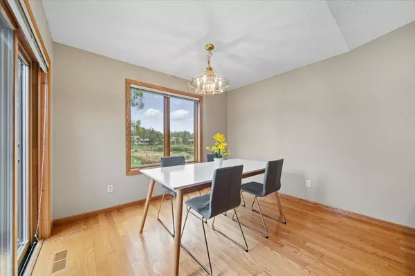 Northfield, MN 55057,2004 Lincoln ST S