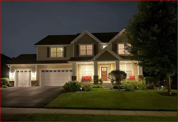 3626 Springwood CT, Eagan, MN 55123