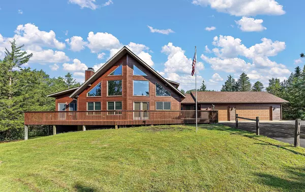 18129 E Sioux Vista DR, Saint Lawrence Twp, MN 55352