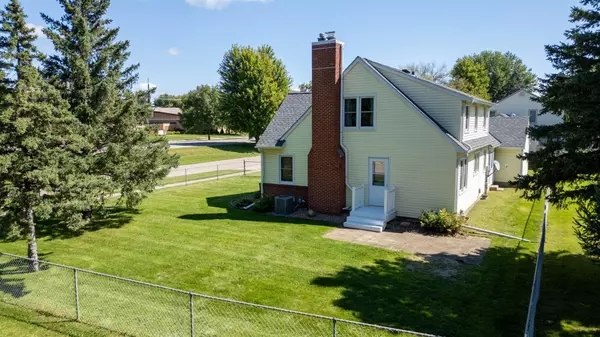 Austin, MN 55912,2009 W Oakland AVE