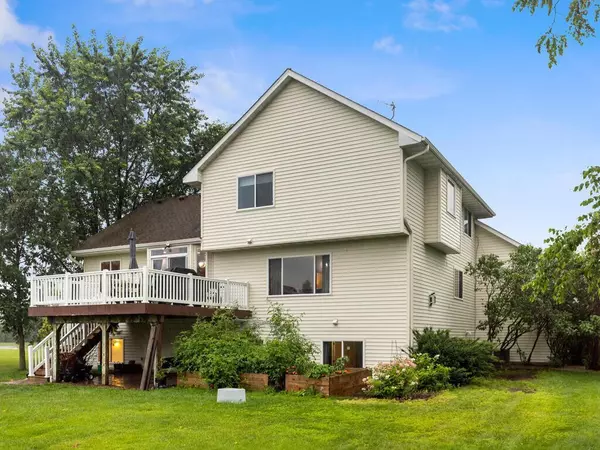 Shakopee, MN 55379,7073 Sussex LN