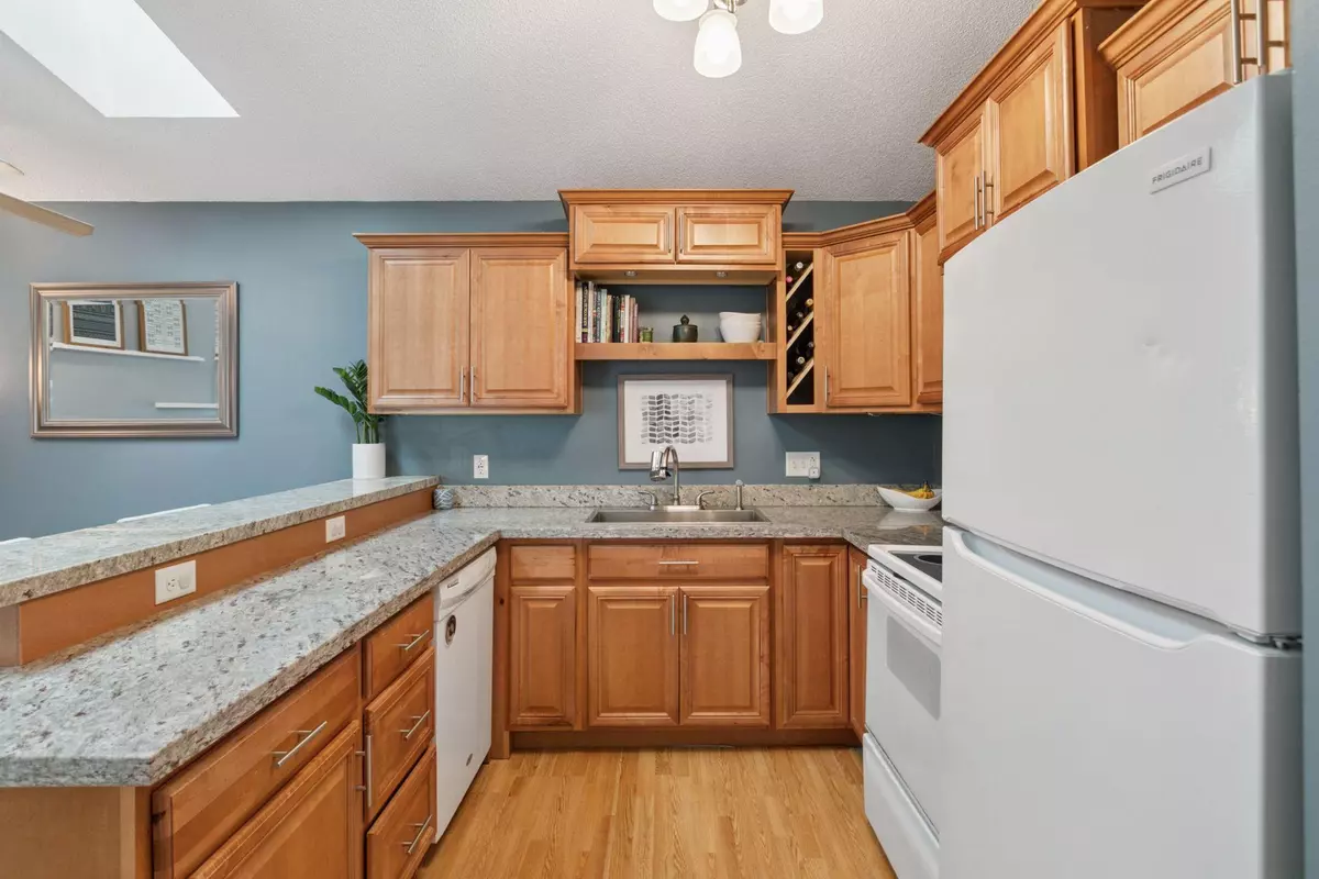 Vadnais Heights, MN 55127,697 Parkside DR #697H