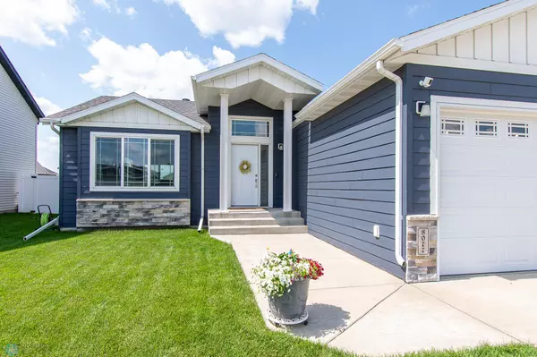 Horace, ND 58047,8077 Goldfinch DR