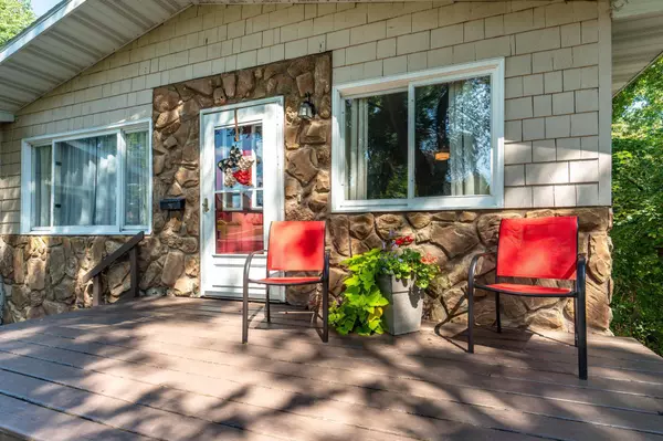 Fergus Falls, MN 56537,620 W 7th AVE