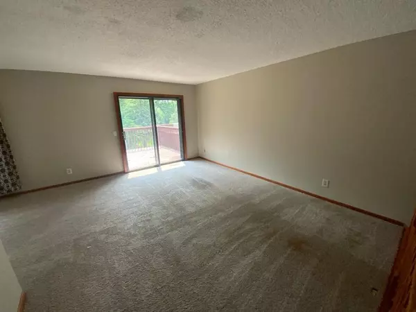 Hastings, MN 55033,401 Whispering LN