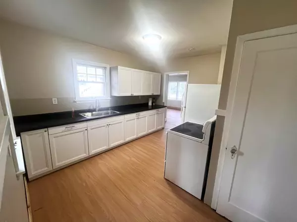 Brainerd, MN 56401,1816 Oak ST