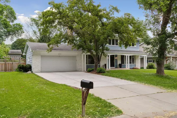 Edina, MN 55439,6505 Creek DR