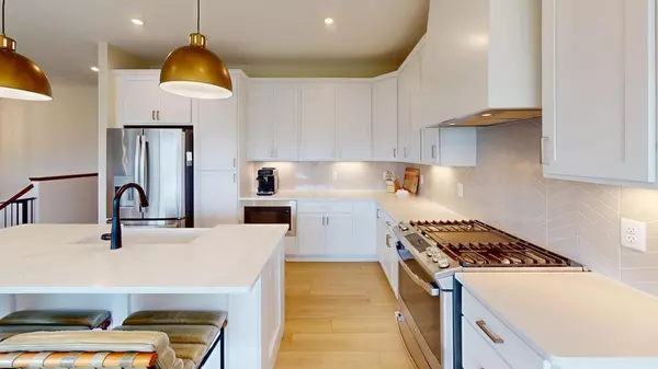 Hanover, MN 55341,841 Emmy LN