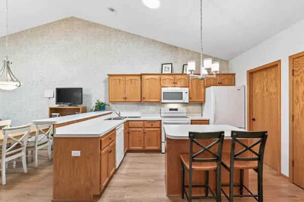 Prior Lake, MN 55372,17065 Pheasant Meadow LN SW