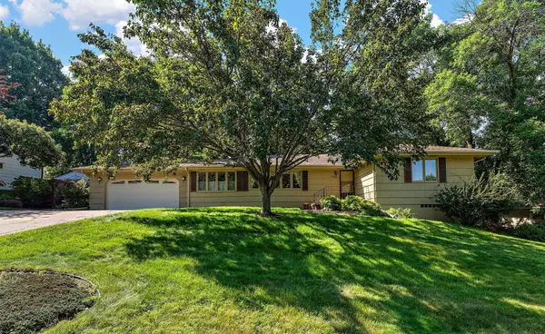 Burnsville, MN 55337,1905 W 140th ST