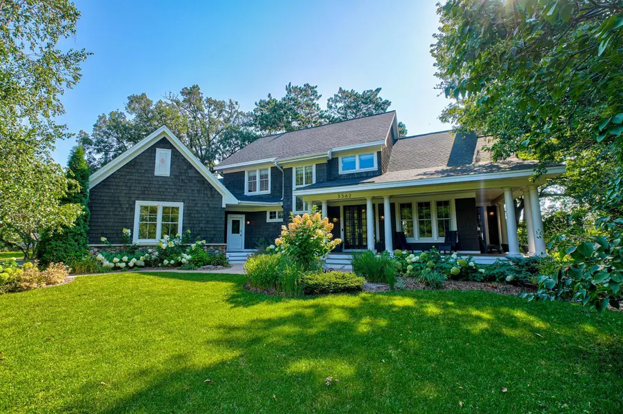 3362 Heritage CT, Stillwater, MN 55082