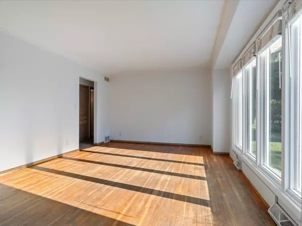 Brainerd, MN 56401,1109 7th AVE NE