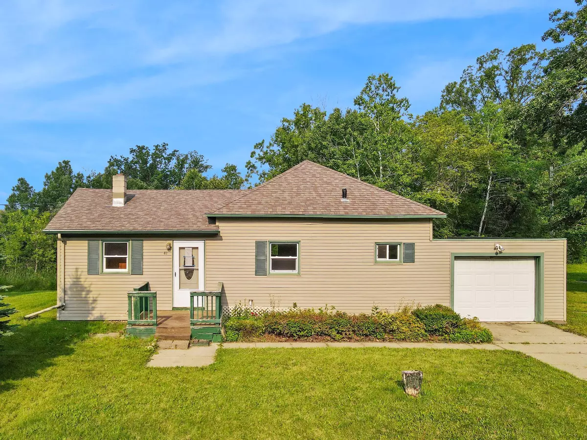 Clearbrook, MN 56634,41 Short ST