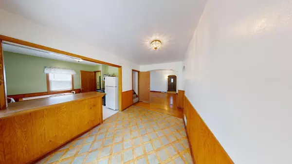 Albert Lea, MN 56007,1223 James AVE