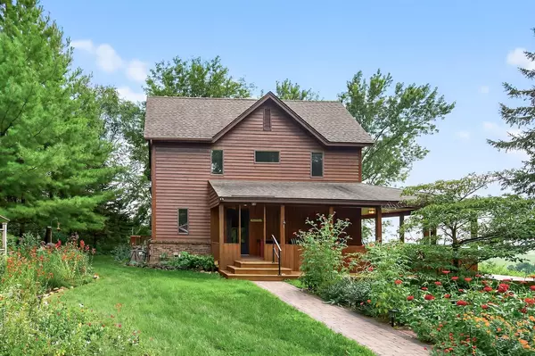 26050 Emery AVE, Randolph, MN 55065