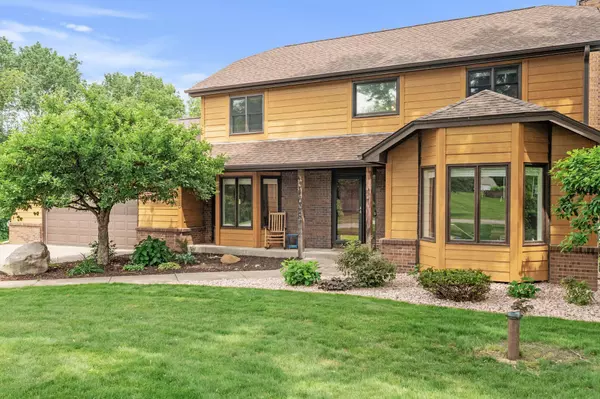 Forest Lake, MN 55025,9950 204th Street CT N