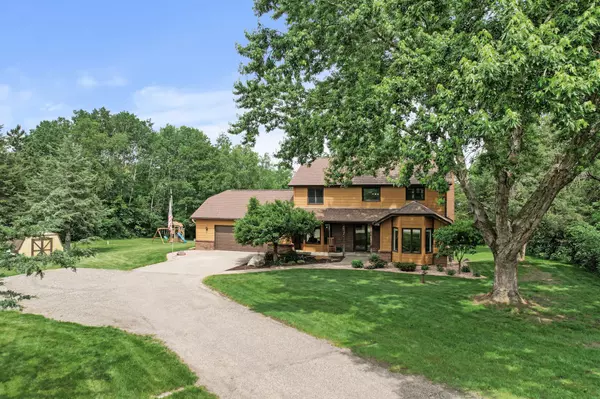 9950 204th Street CT N, Forest Lake, MN 55025
