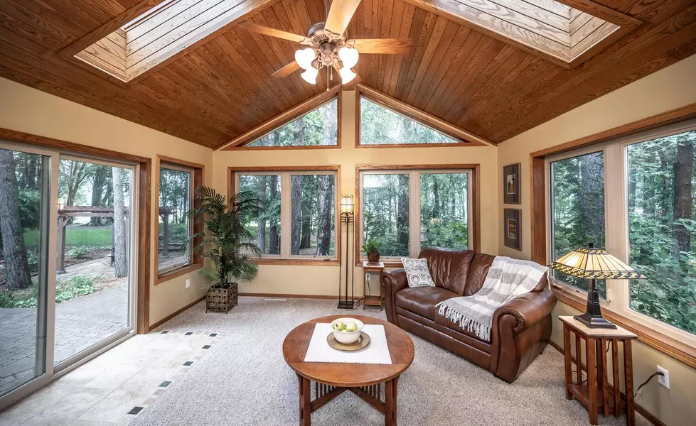 452 Spruce ST, Shakopee, MN 55379