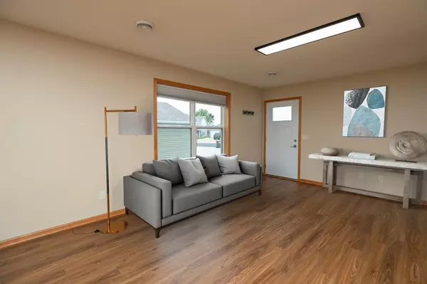 Stewartville, MN 55976,1824 Daniel LN NE