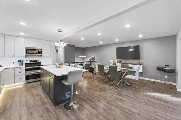Brooklyn Center, MN 55429,7073 Unity AVE N