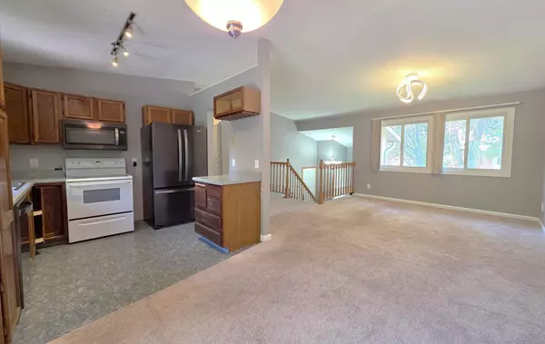 13533 Yosemite AVE S, Savage, MN 55378