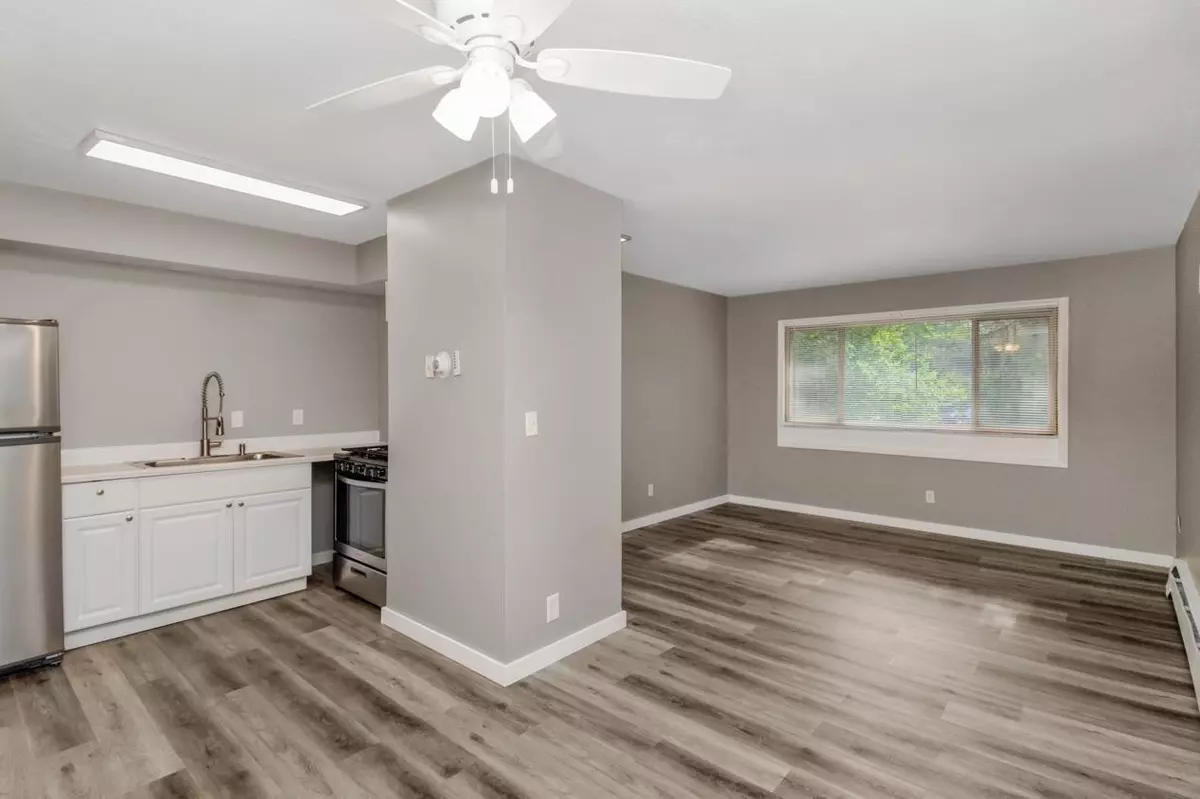 Fridley, MN 55432,6061 2nd ST NE #3