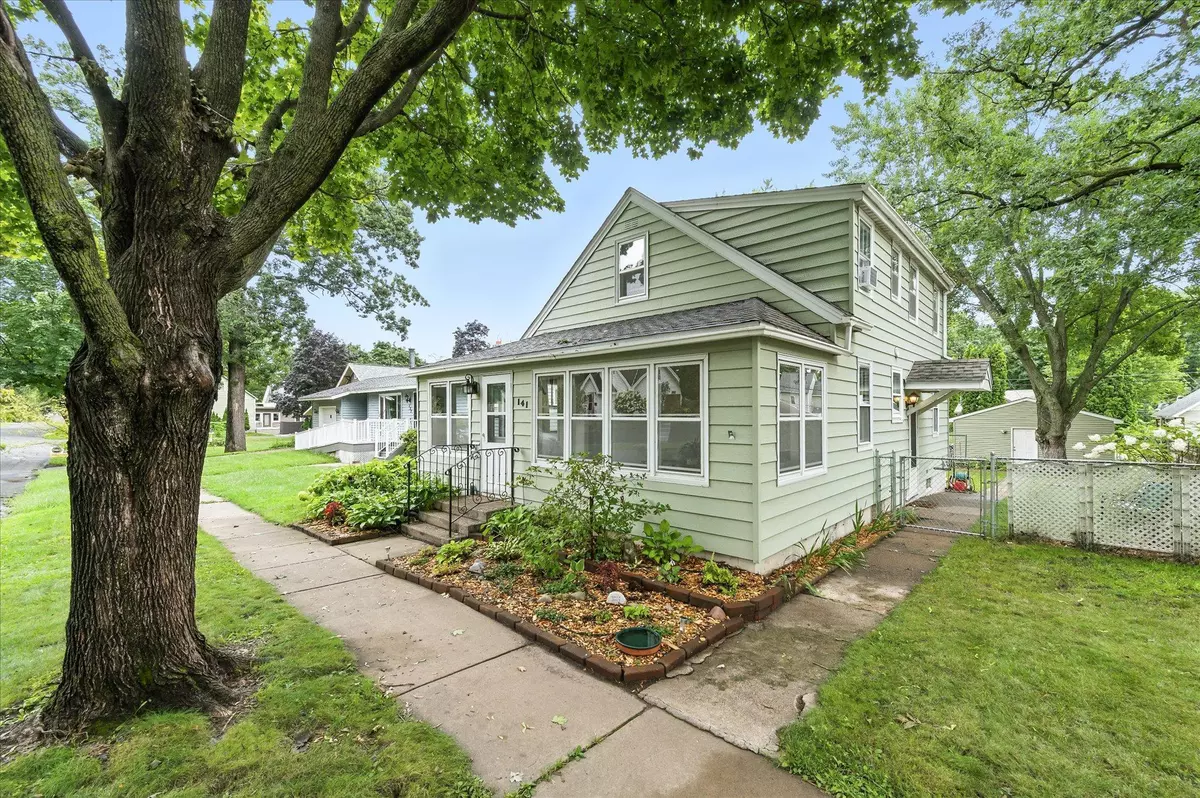 Bayport, MN 55003,141 6th ST N