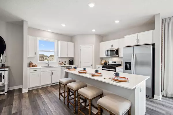 Lakeville, MN 55044,17029 Draper WAY