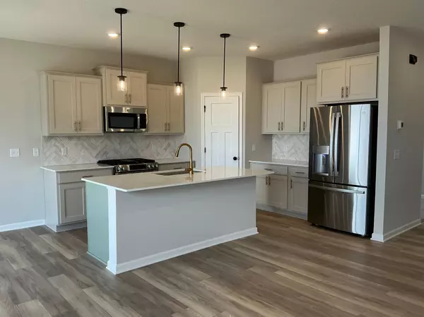 Minnetrista, MN 55331,4589 Lotus DR