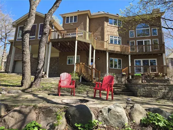 Eden Prairie, MN 55347,11338 Hawk High CT
